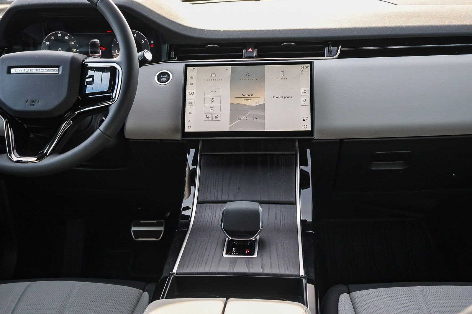 New 2026 Land Rover Range Rover Evoque Dynamic SE image 24