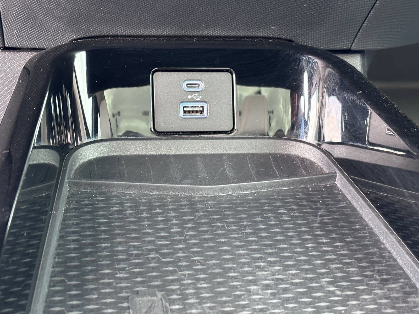 Used 2022 Ford Mustang Mach-E Premium RWD image 34