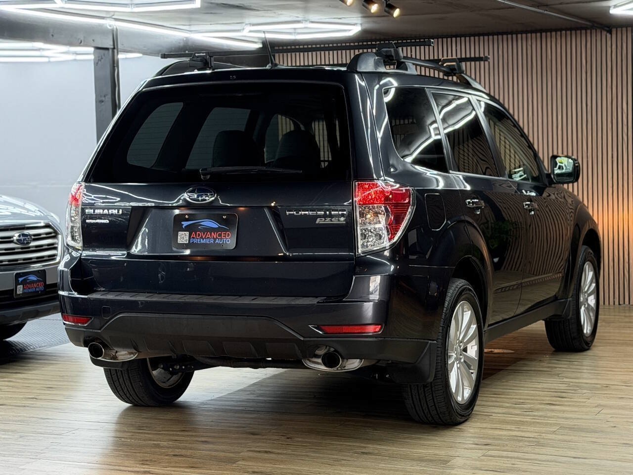 Used 2013 Subaru Forester 2.5X Limited AWD/4WD image 13