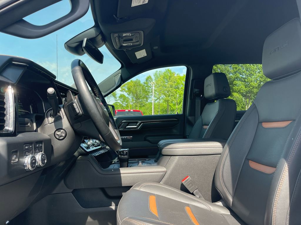 Used 2023 GMC Sierra 1500 AT4 w/ AT4 Premium Package image 9