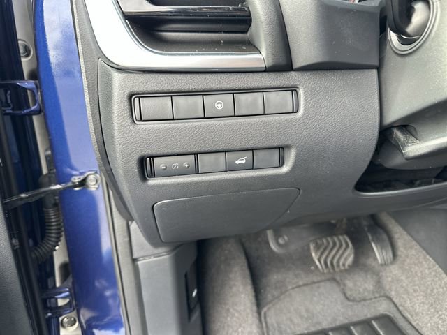 Certified 2023 Nissan Rogue SV w/ SV Premium Package image 20