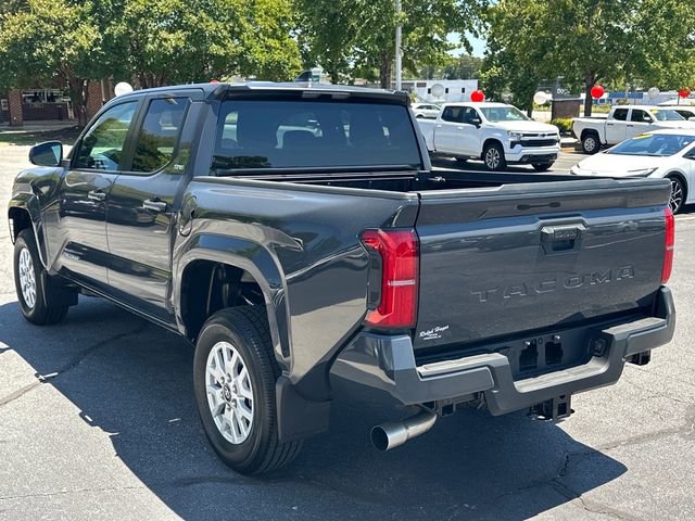 Used 2025 Toyota Tacoma SR5 RWD image 5