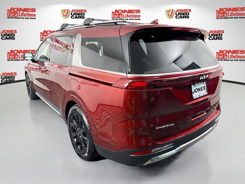 Used 2024 Kia Carnival SX Prestige FWD image 2