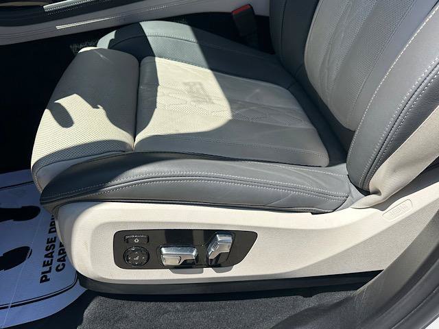 Certified 2024 BMW X7 M60i w/ Executive Package AWD/4WD image 14