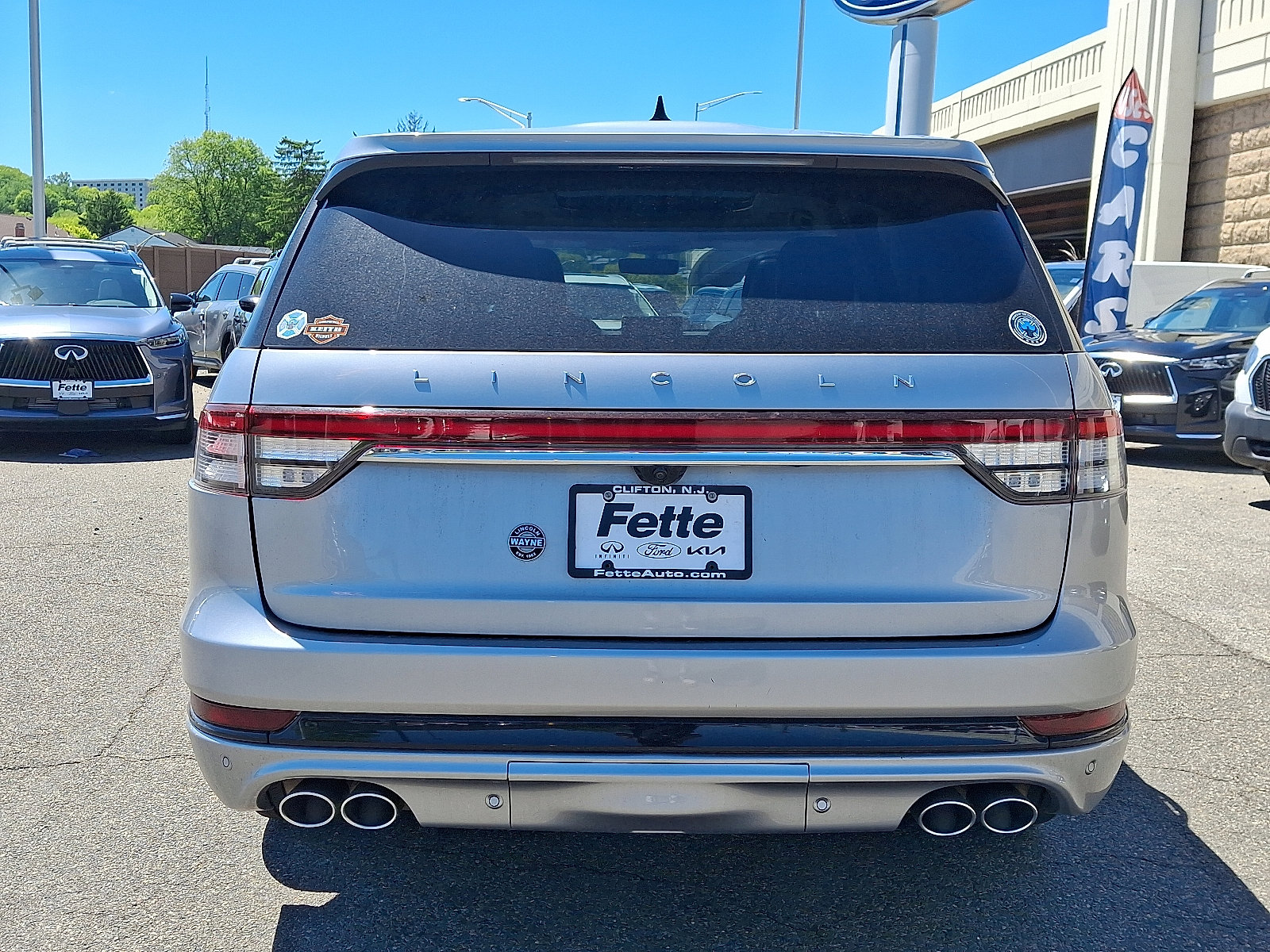 Used 2023 Lincoln Aviator Reserve w/ Equipment Group 201A AWD/4WD image 5
