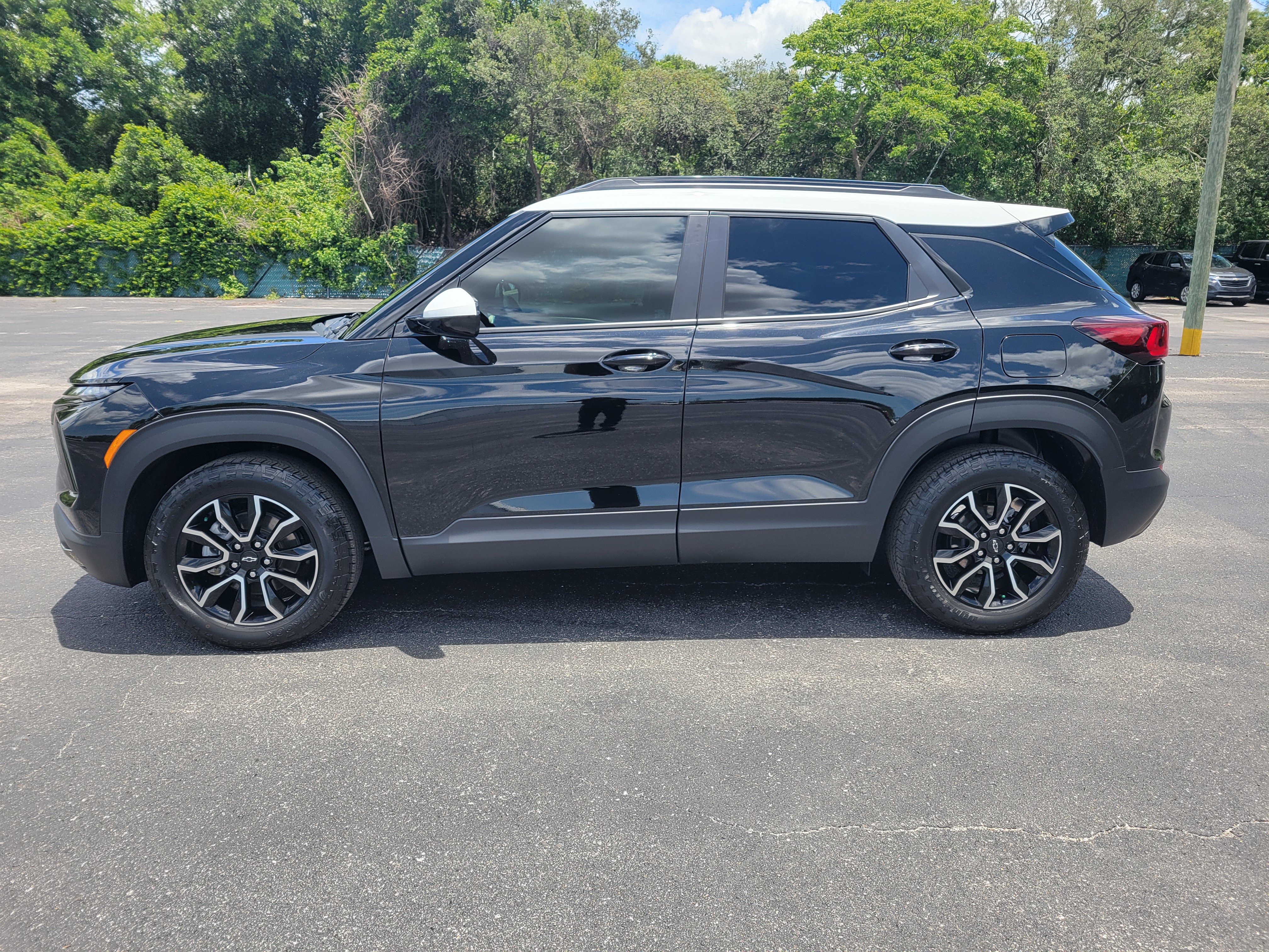 Certified 2026 Chevrolet TrailBlazer ACTIV w/ Convenience Package FWD image 10