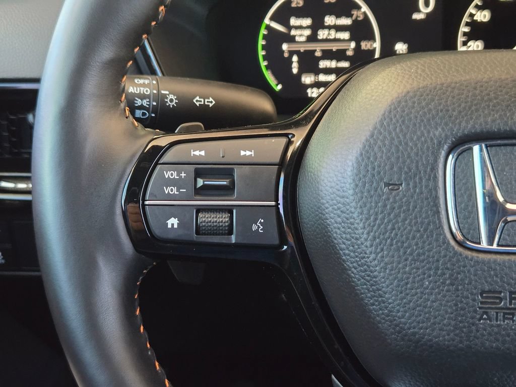 Used 2025 Honda CR-V Sport Touring image 22