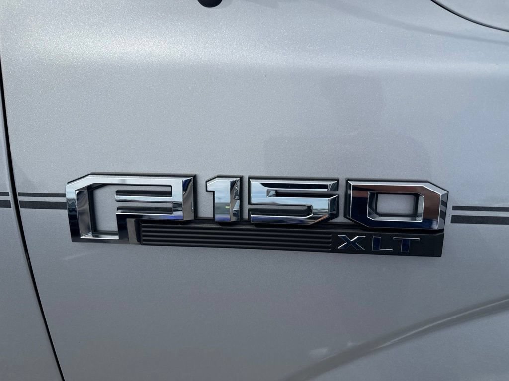 Used 2018 Ford F150 XLT w/ Equipment Group 302A Luxury AWD/4WD image 4