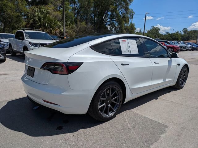 Used 2021 Tesla Model 3 Standard Range Plus RWD image 5