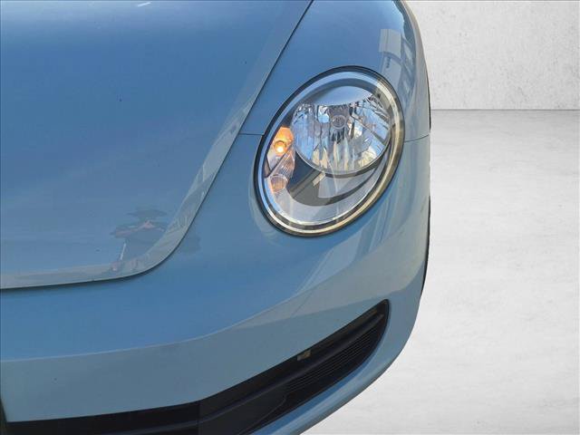 Used 2012 Volkswagen Beetle 2.5 FWD image 9