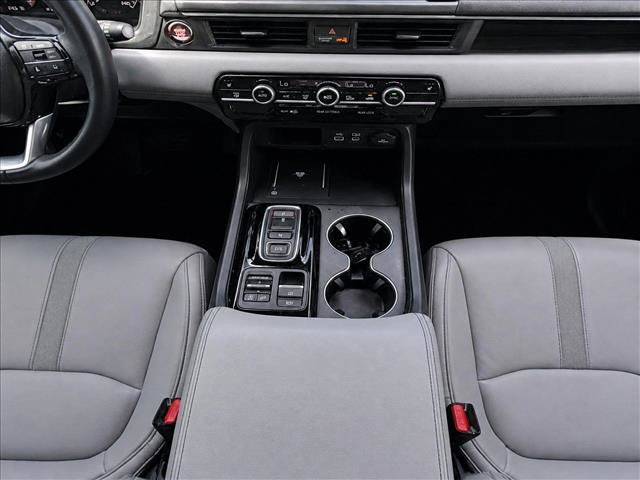Certified 2025 Honda Pilot EX-L image 17