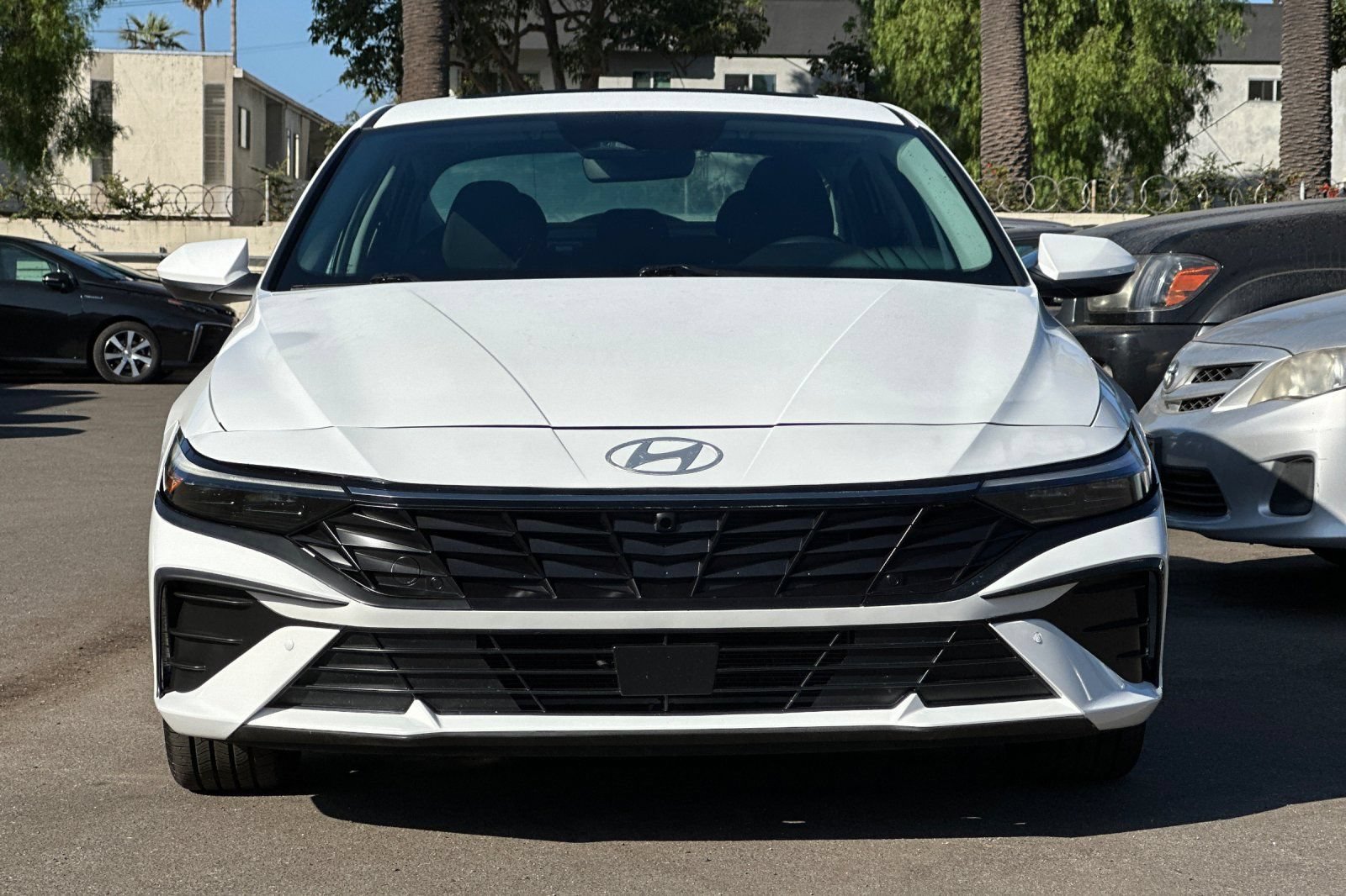 Used 2025 Hyundai Elantra SEL FWD image 9