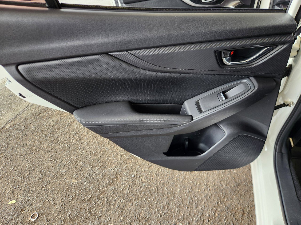Used 2017 Subaru Impreza 2.0i Limited AWD/4WD image 11
