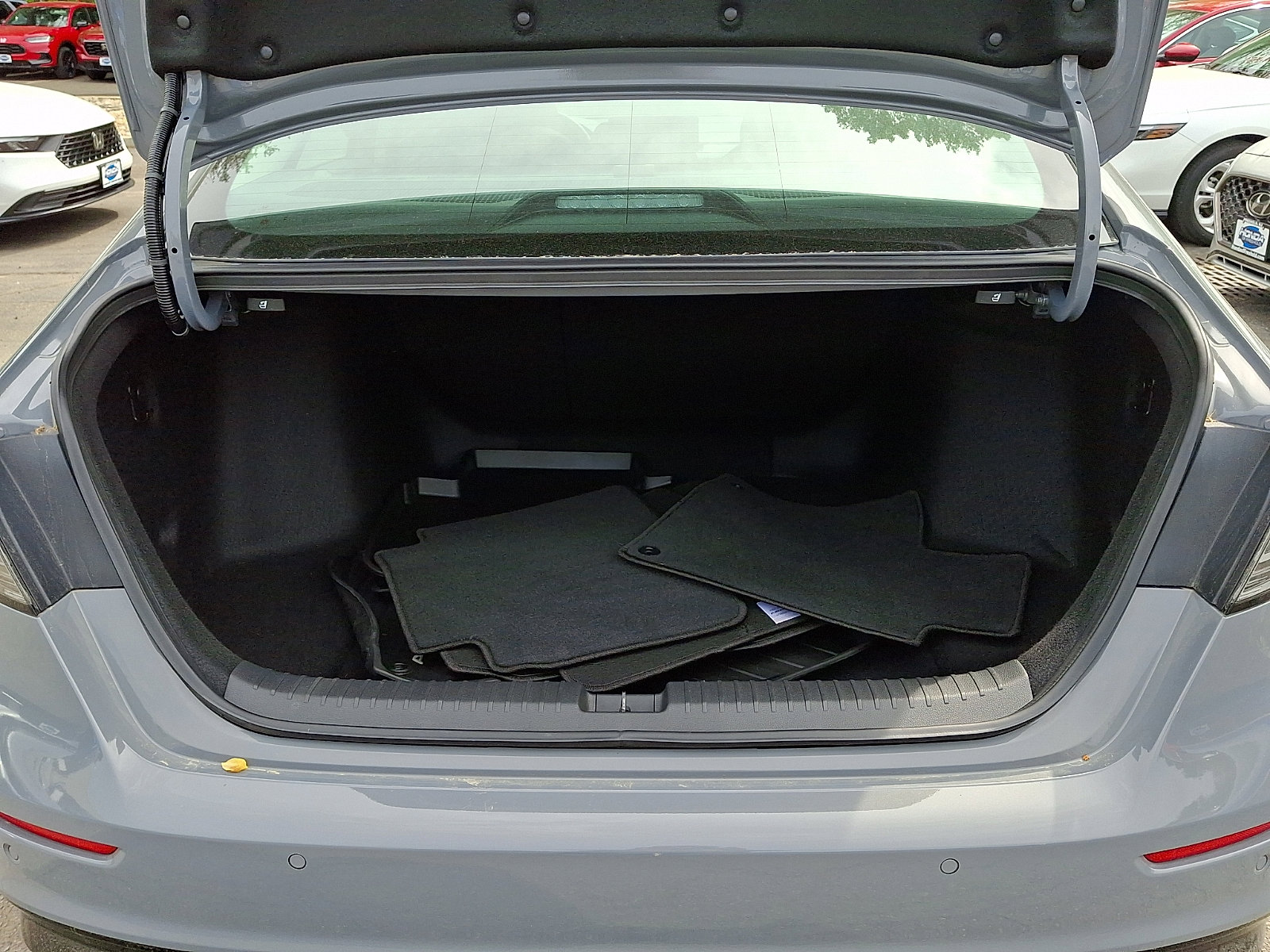 Used 2023 Honda Accord EX-L image 29