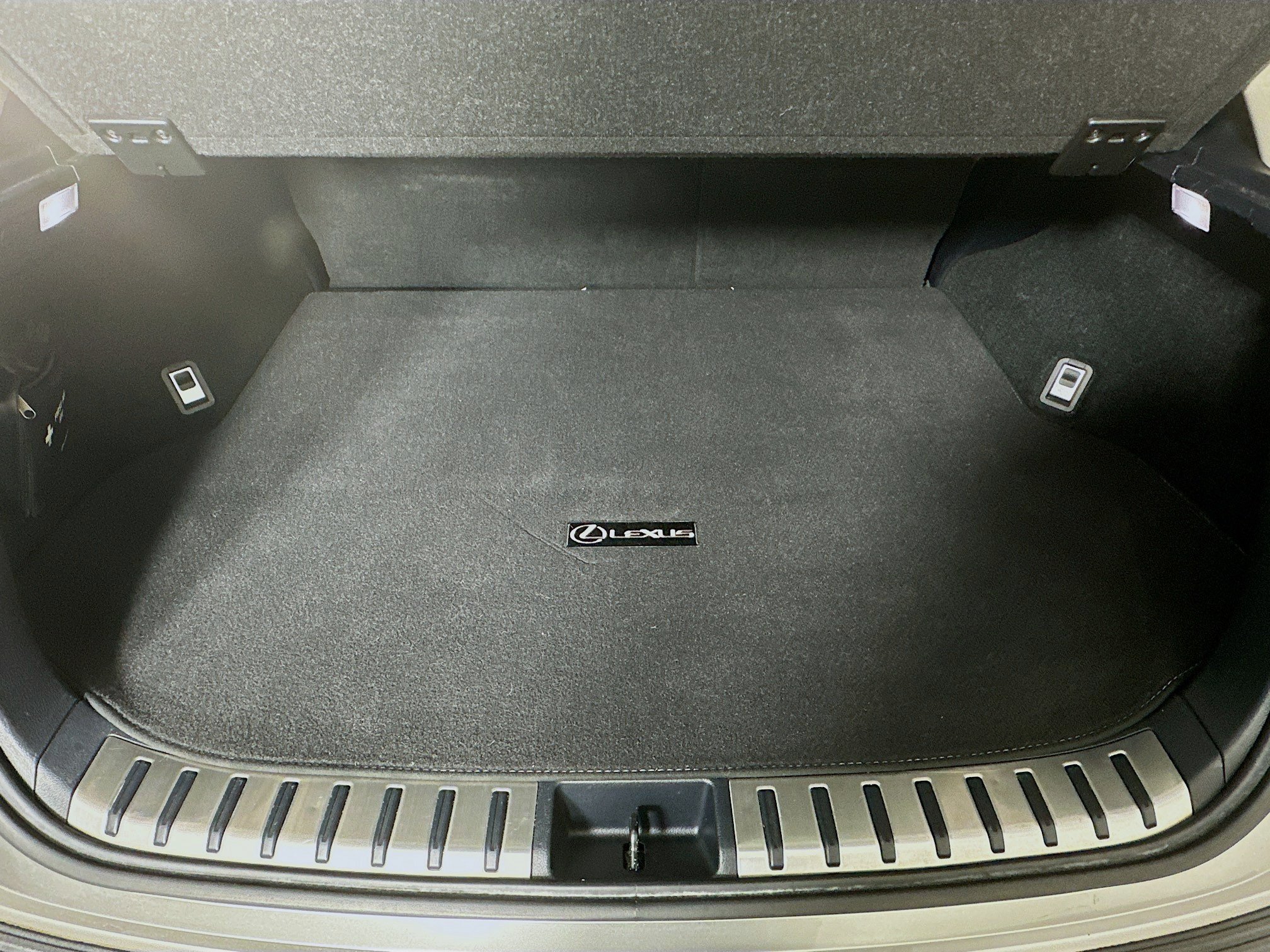 Used 2018 Lexus NX 300h AWD w/ Comfort Package image 28