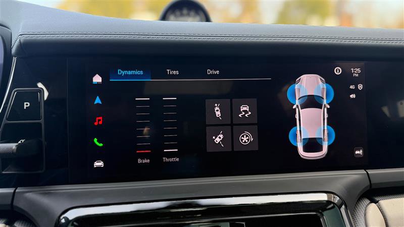 Used 2025 Porsche Panamera 4 image 36