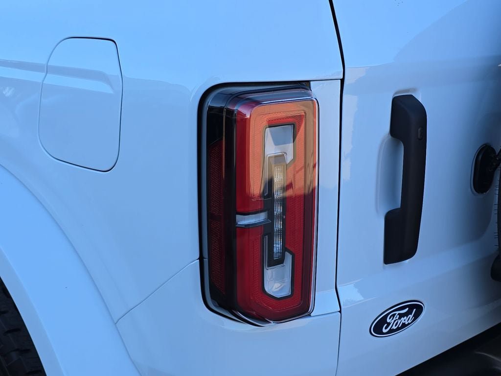 New 2026 Ford Bronco Outer Banks AWD/4WD image 30