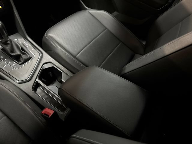 Used 2019 Volkswagen Tiguan SE FWD image 22