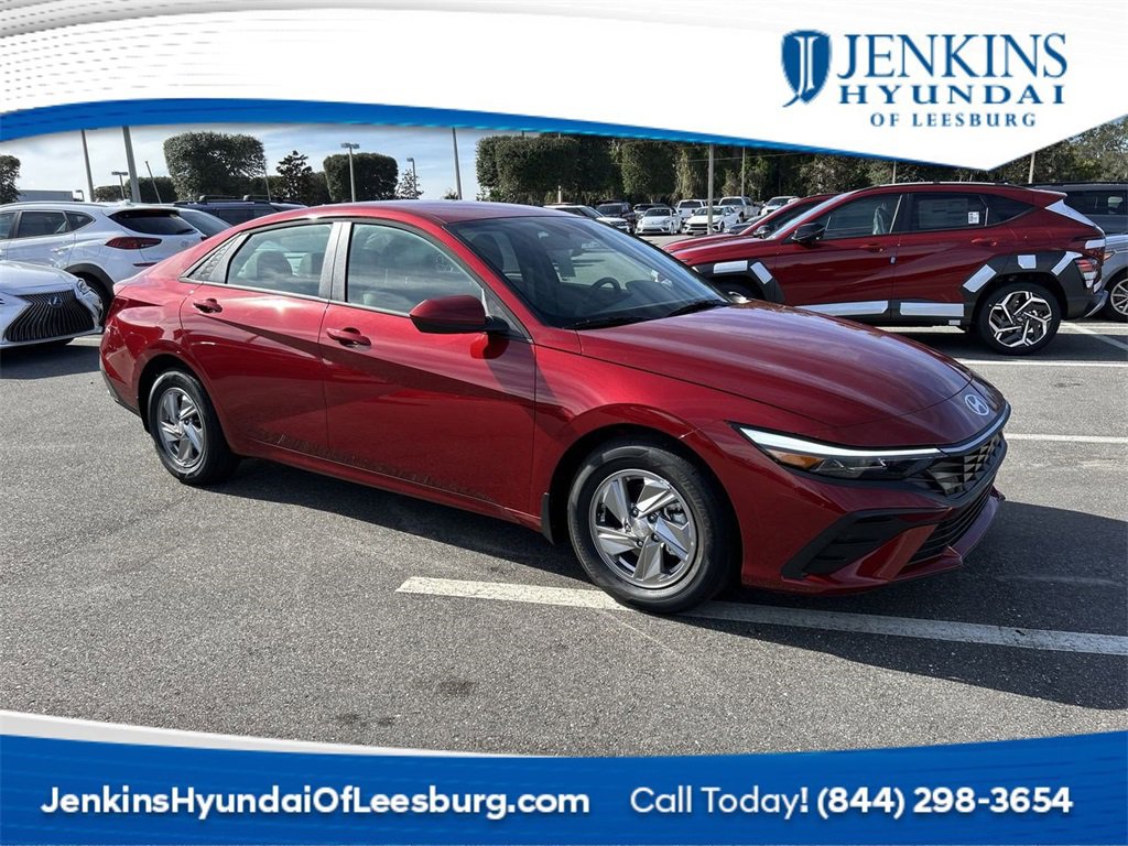 New 2026 Hyundai Elantra SE