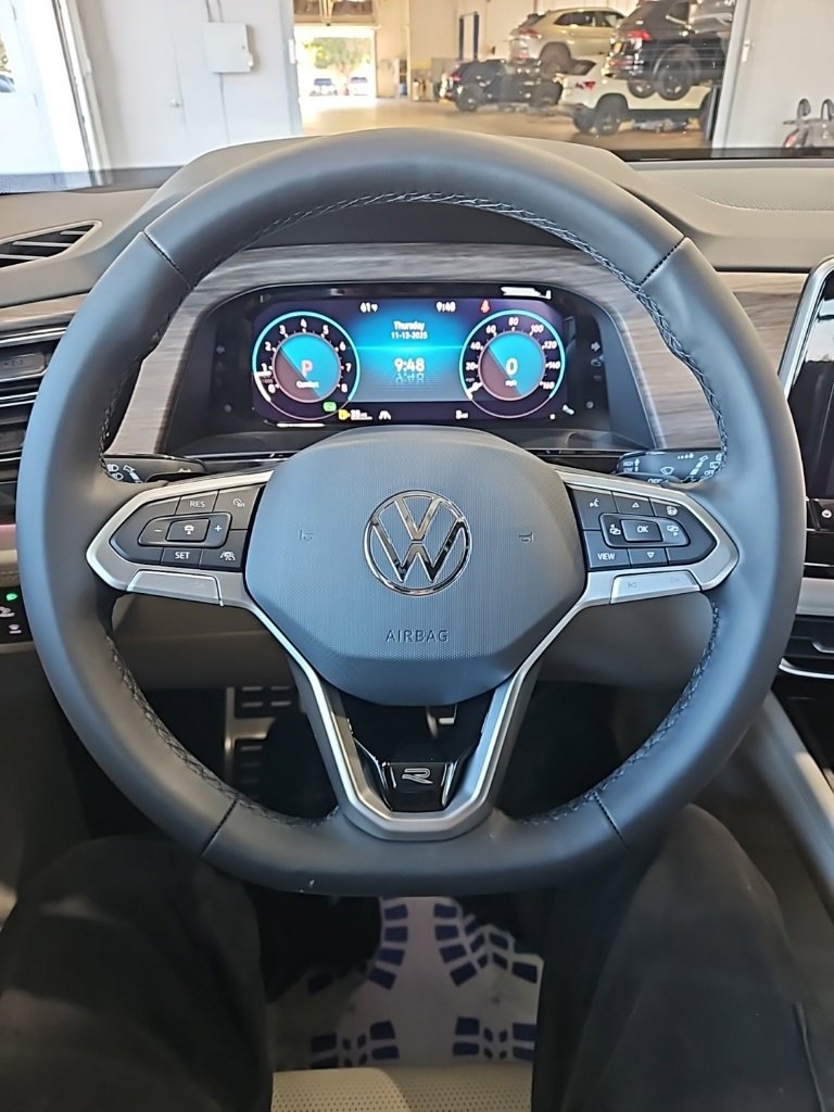 New 2026 Volkswagen Atlas SEL Premium R-Line image 37