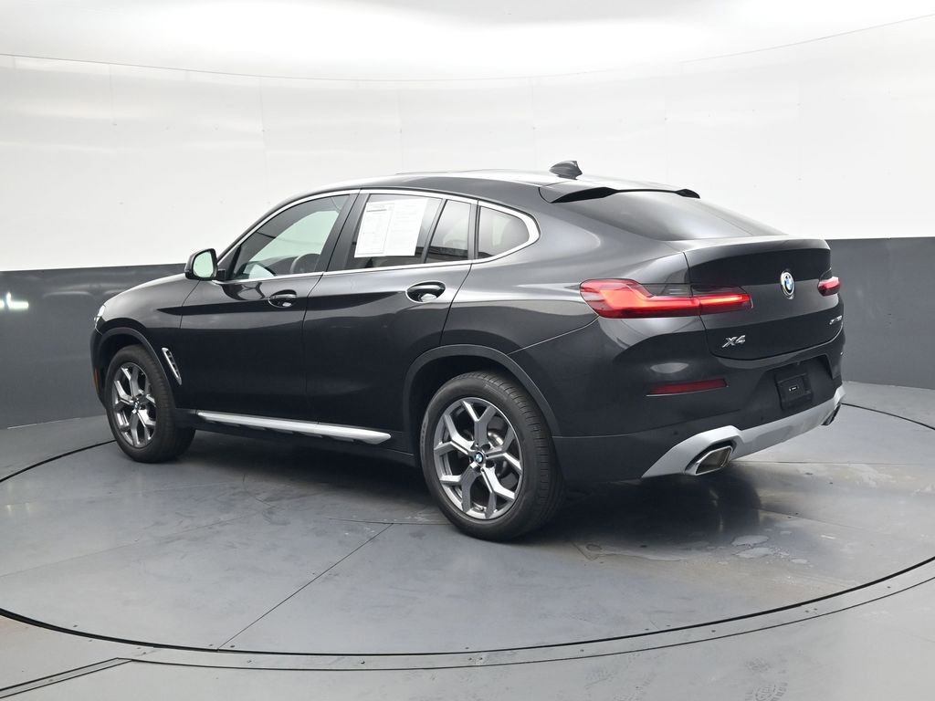 Used 2025 BMW X4 xDrive30i image 6
