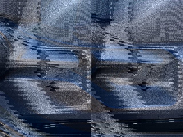 Used 2025 Toyota Camry LE image 31