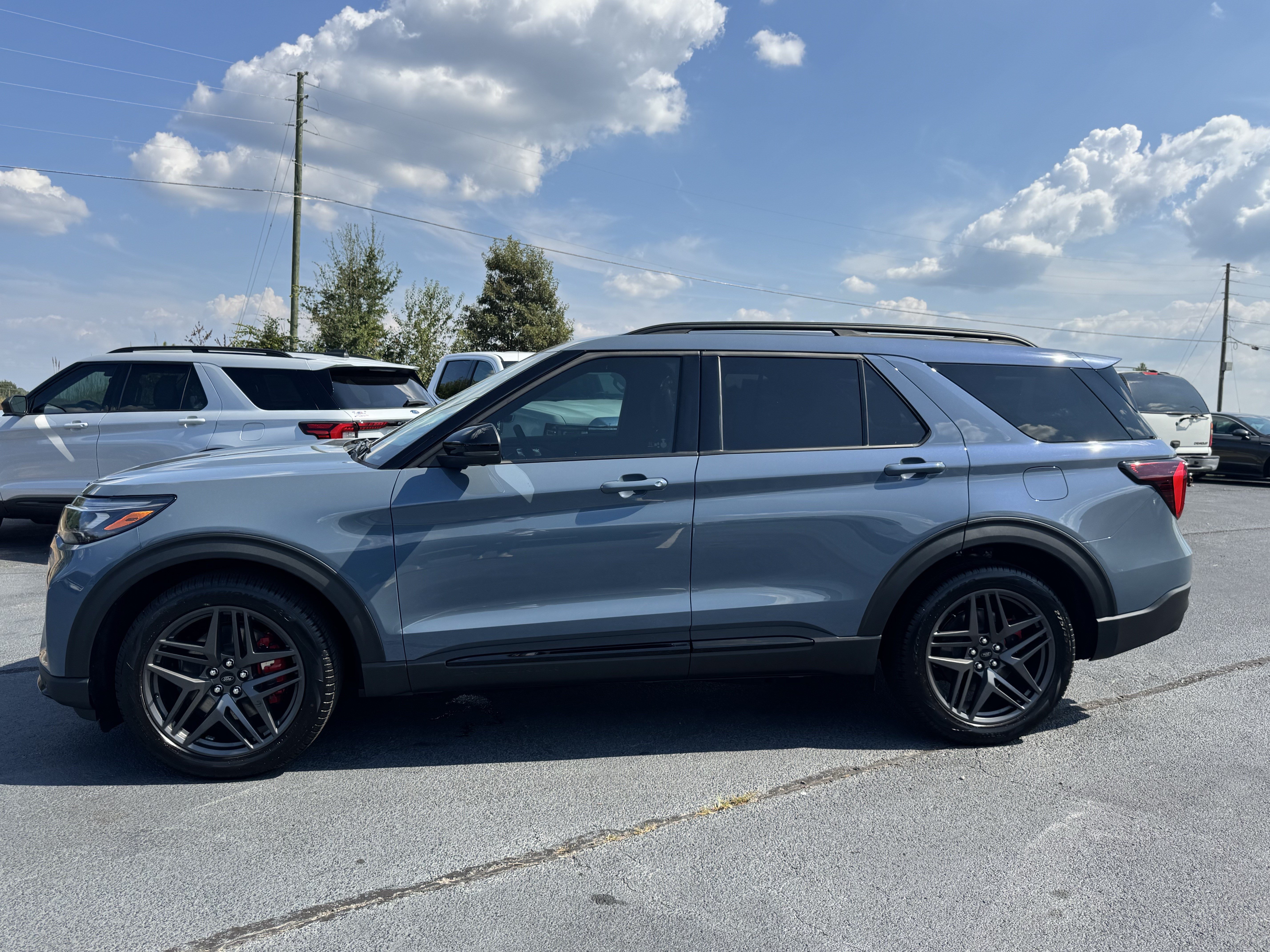 New 2026 Ford Explorer ST w/ Sun And Sound Package RWD image 8