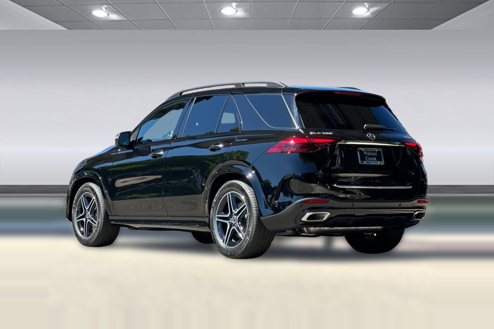 New 2026 Mercedes-Benz GLE 580 4MATIC image 3