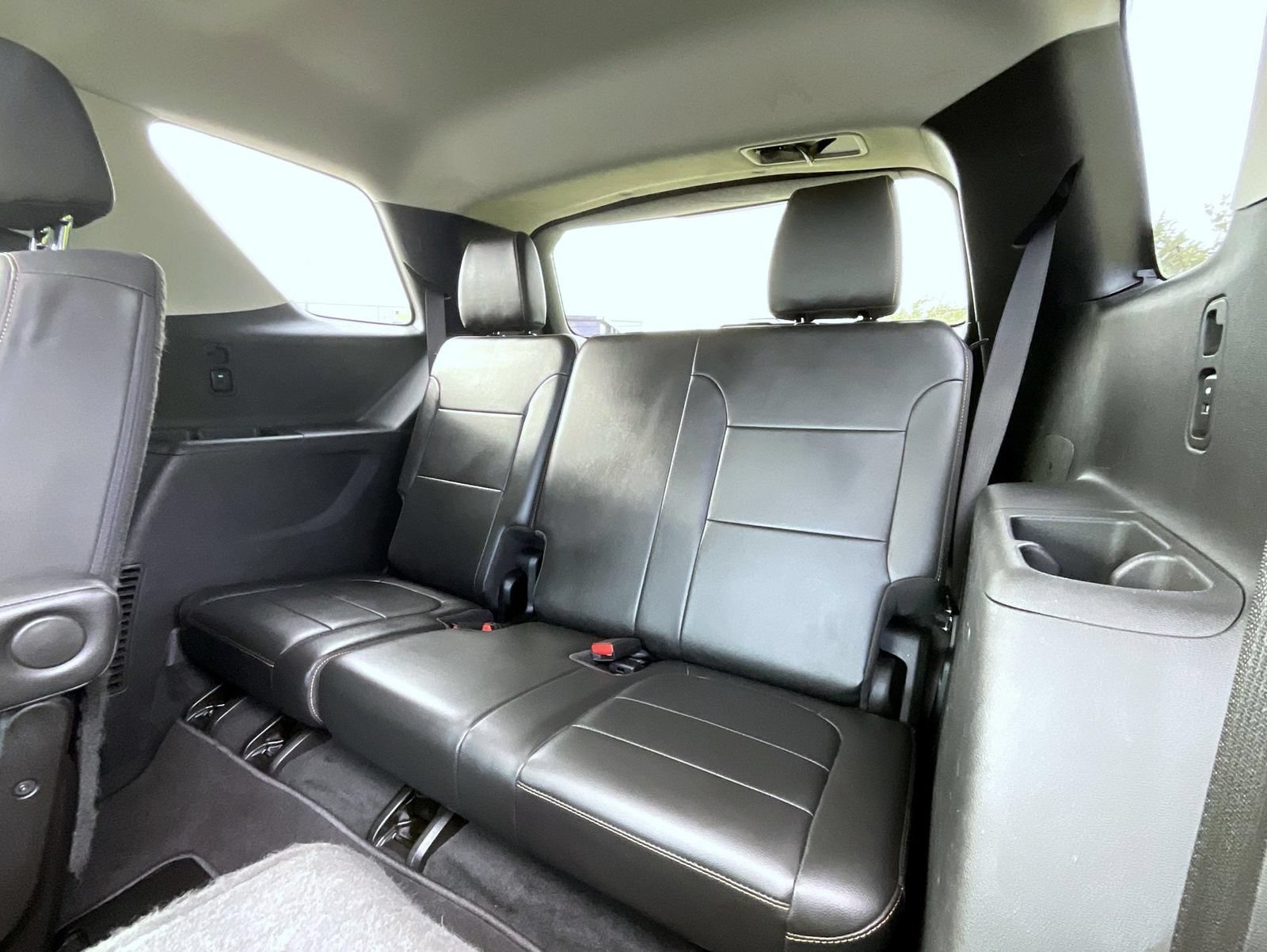 Used 2021 Chevrolet Traverse Premier AWD/4WD image 20