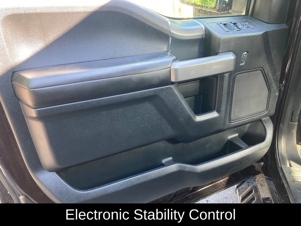 Used 2019 Ford F150 XLT w/ Equipment Group 302A Luxury AWD/4WD image 13