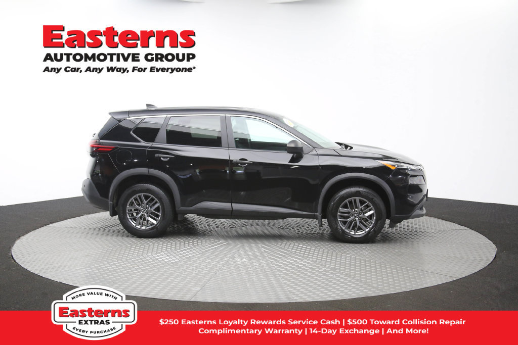 Used 2023 Nissan Rogue S AWD/4WD image 50