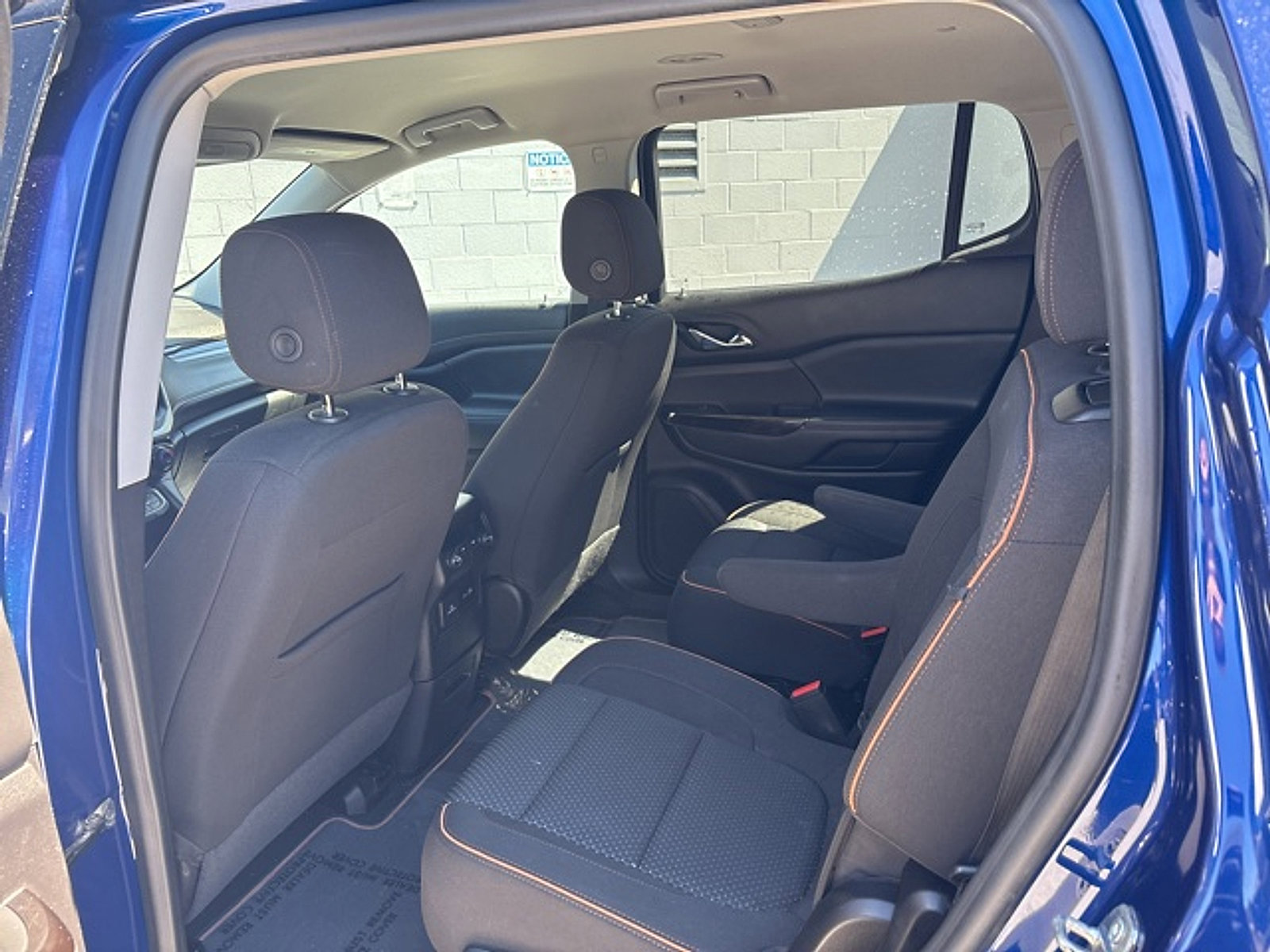 Used 2023 GMC Acadia AT4 image 13