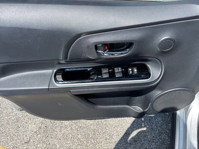 Used 2018 Toyota Prius C Two FWD image 15