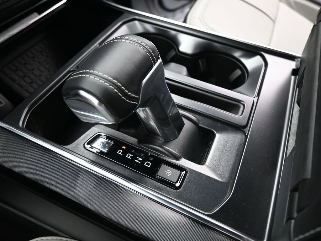 New 2025 Ford F150 Lightning Platinum w/ Dark Elements Package image 20