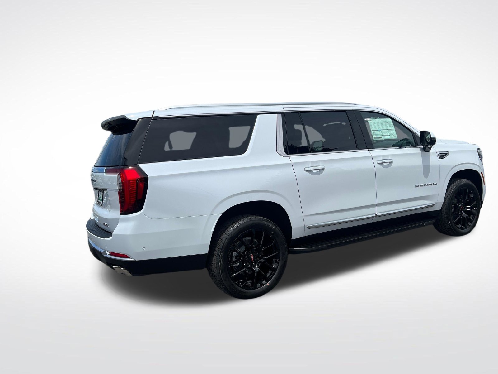 New 2026 GMC Yukon XL Denali w/ Advanced Technology Package AWD/4WD image 3