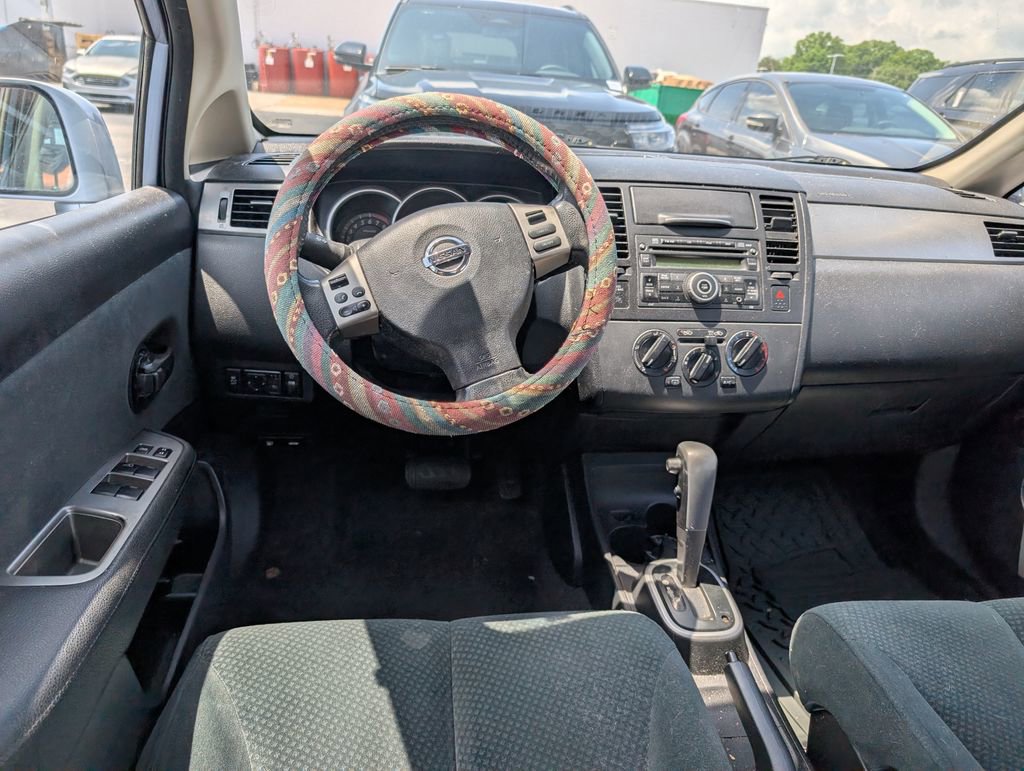 Used 2012 Nissan Versa 1.8 S w/ Special Edition Pkg FWD image 8