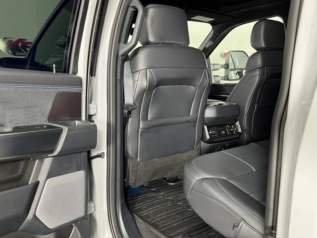 Used 2026 Ford F250 Platinum w/ Tremor Off-Road Package AWD/4WD image 26