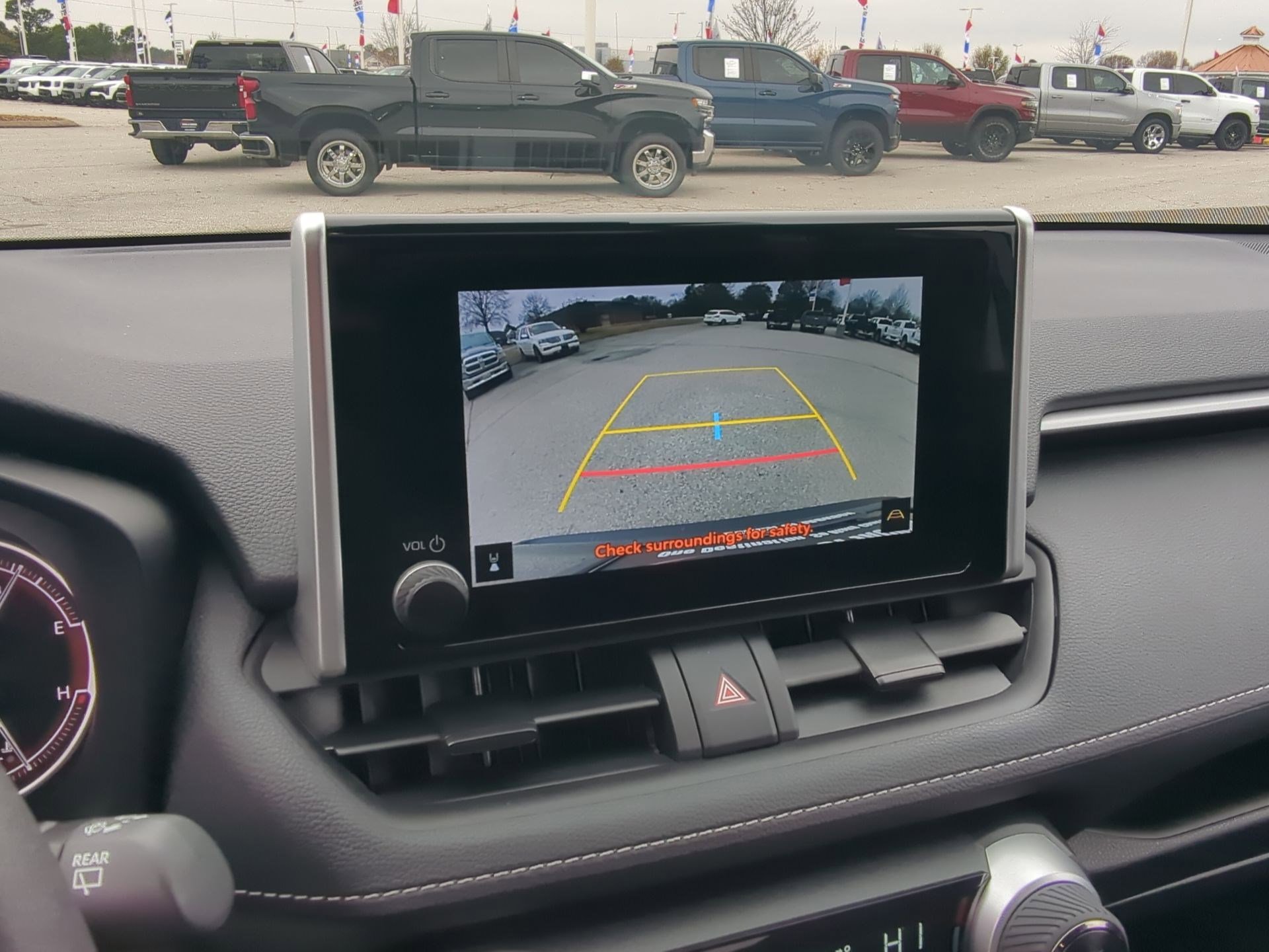 Used 2024 Toyota RAV4 XLE image 18