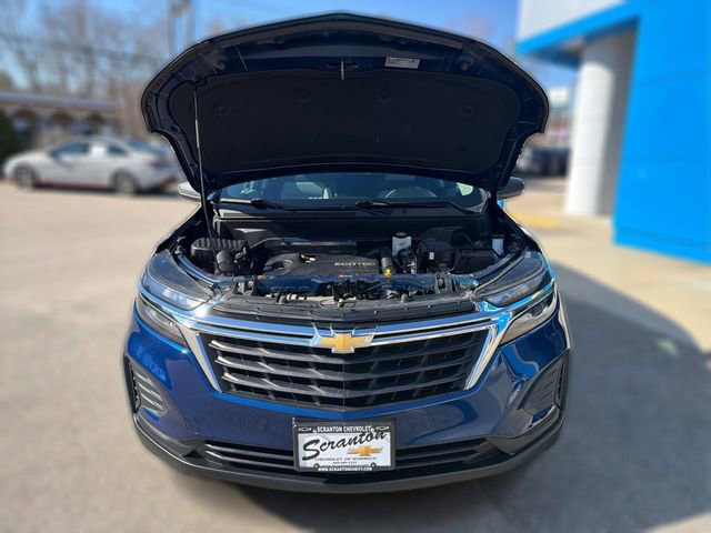 Certified 2022 Chevrolet Equinox LS w/ LS Convenience Package FWD image 11