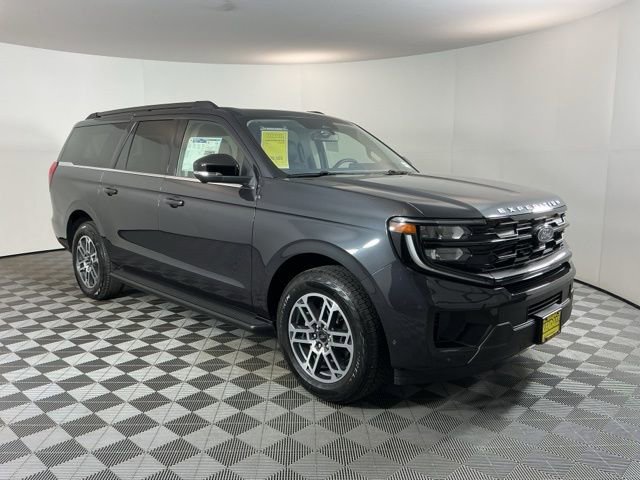 New 2025 Ford Expedition Max Active image 3