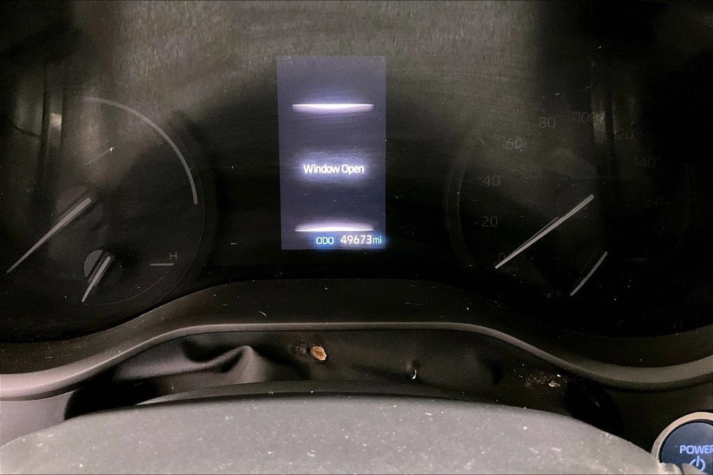 Used 2021 Toyota Sienna LE AWD/4WD image 19