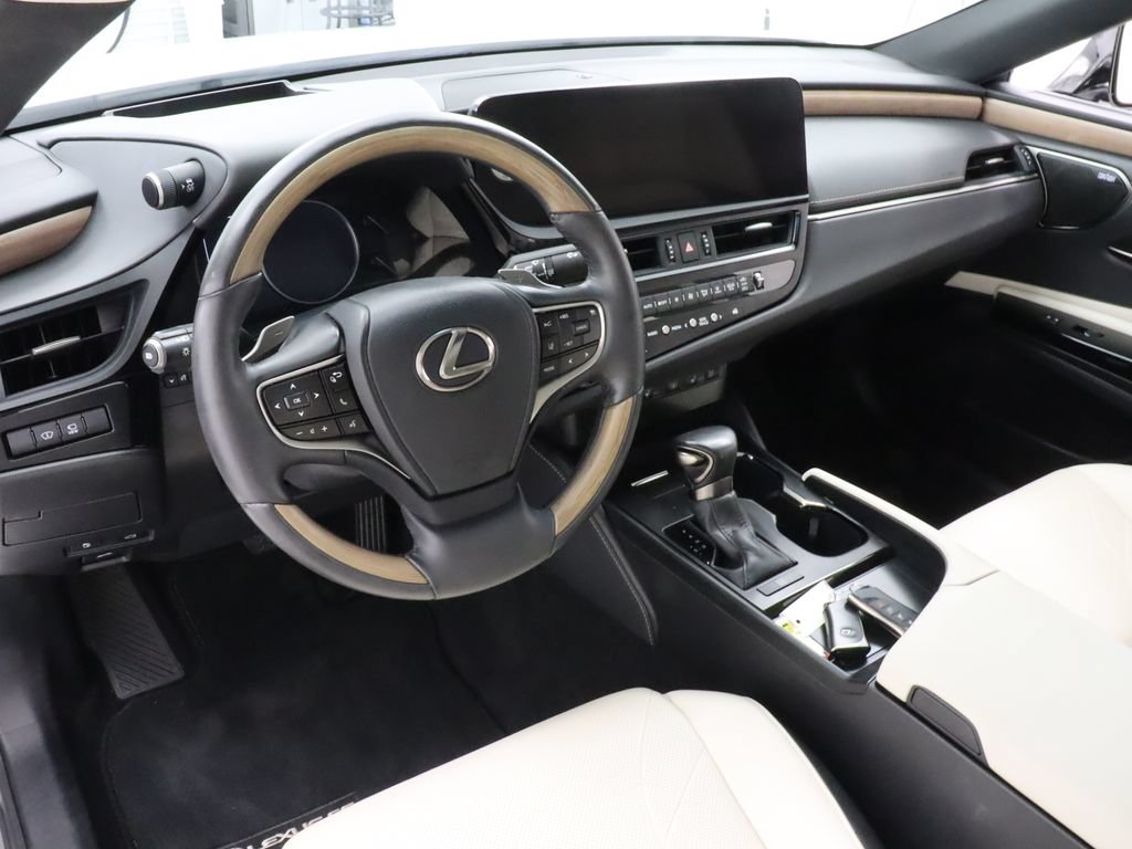 Used 2023 Lexus ES 350 Ultra Luxury w/ Accessory Package (Z2) FWD image 13