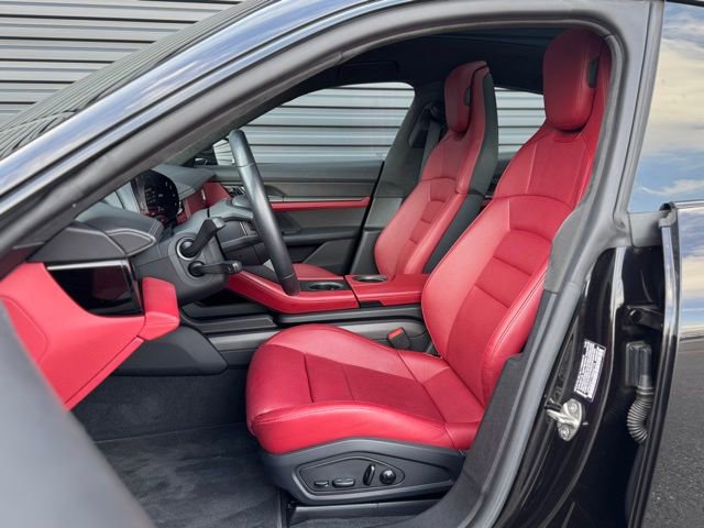 Certified 2021 Porsche Taycan Turbo S image 5