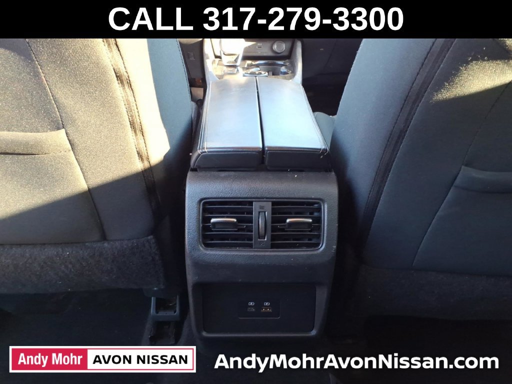 Used 2021 Nissan Rogue SV AWD/4WD image 39