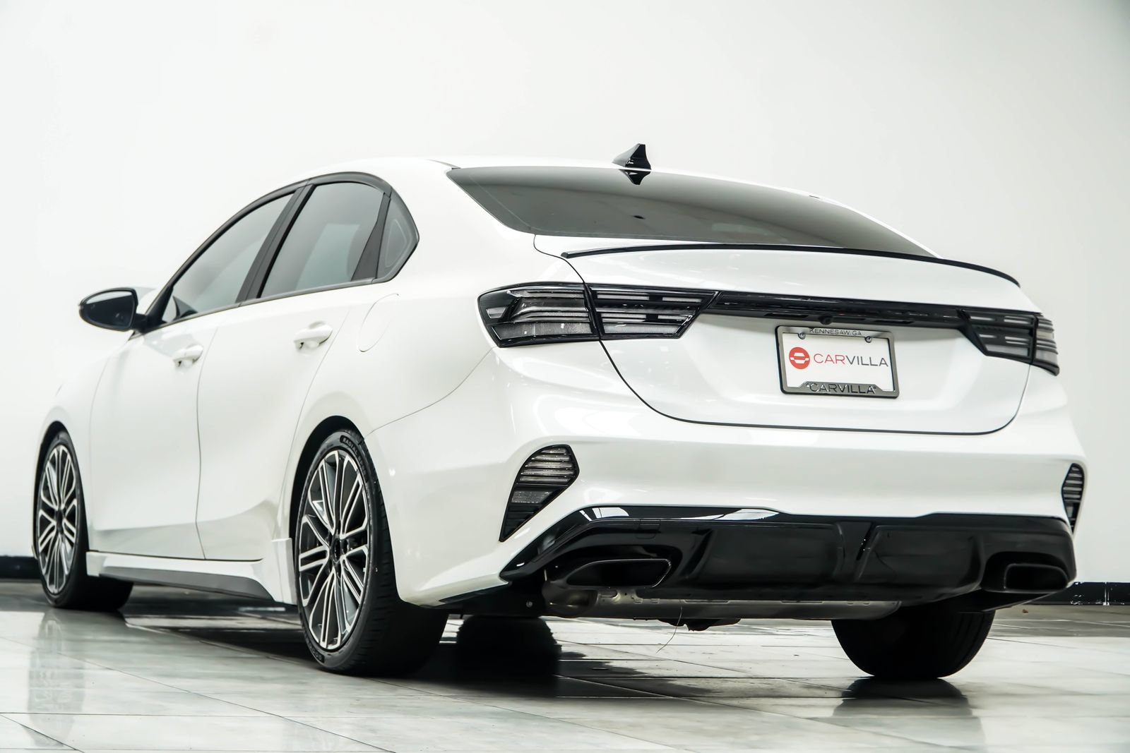 Used 2024 Kia Forte GT FWD image 12