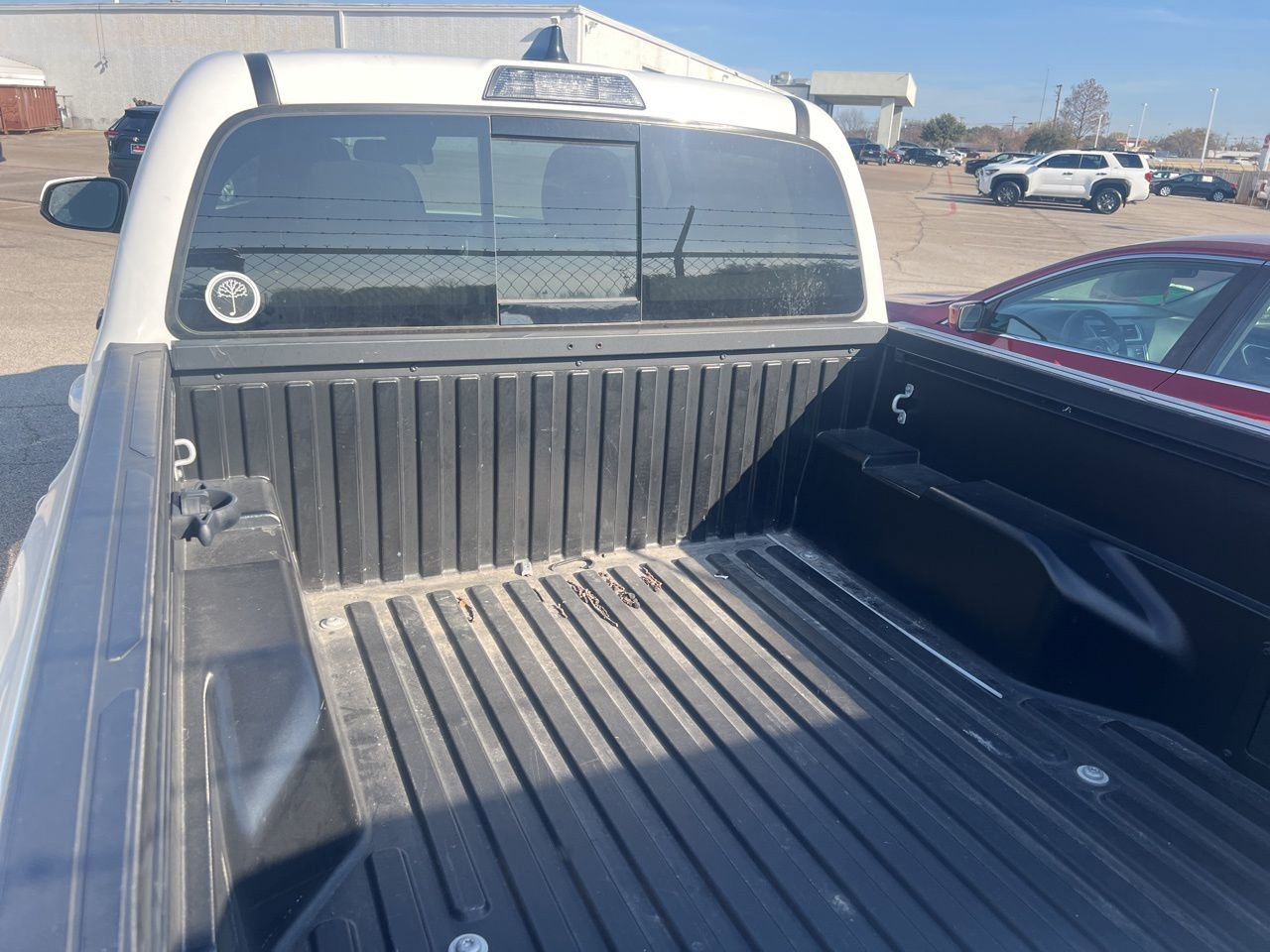 Used 2023 Toyota Tacoma SR5 w/ Technology Package image 7