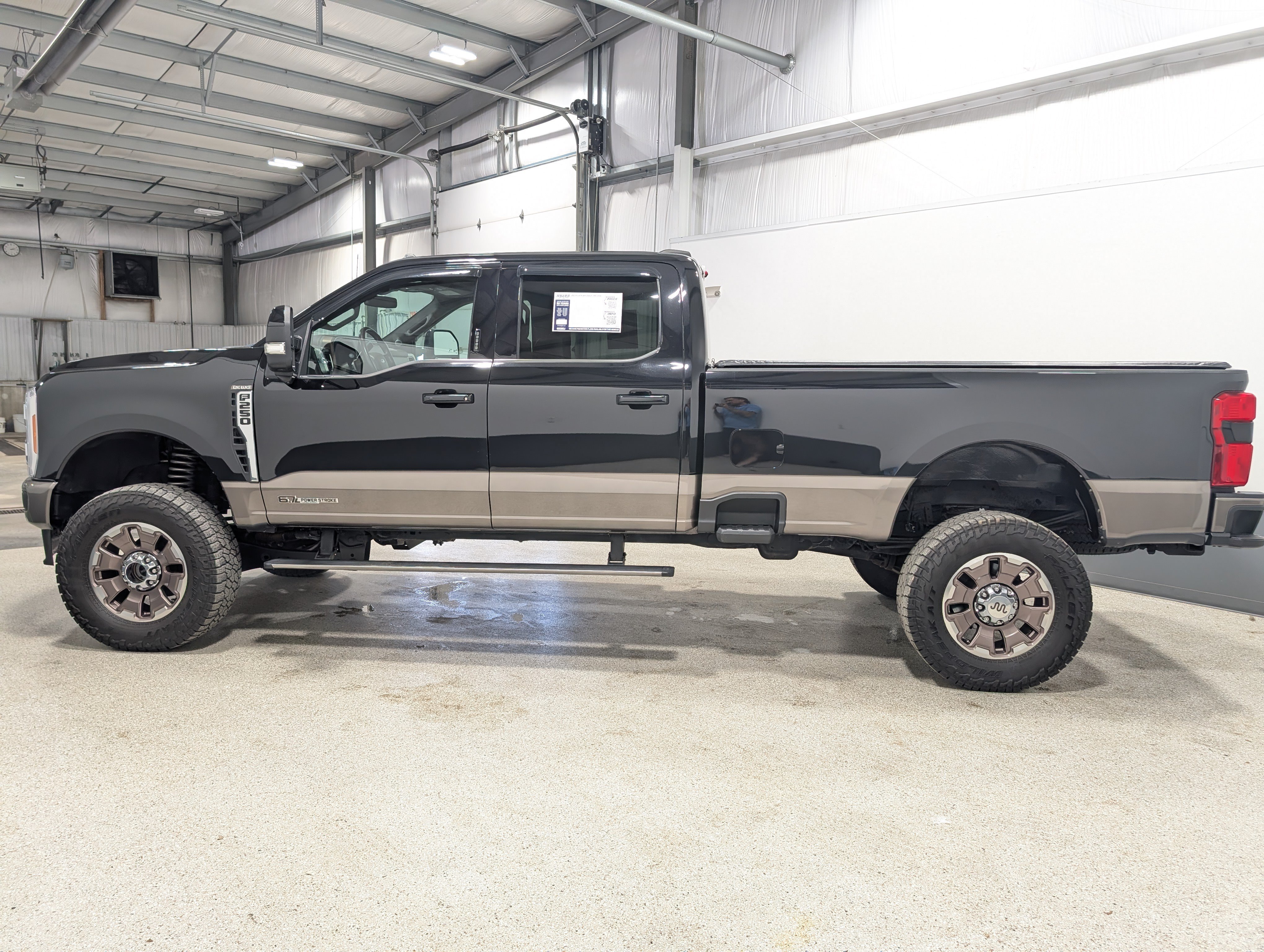 Used 2023 Ford F250 King Ranch AWD/4WD image 6