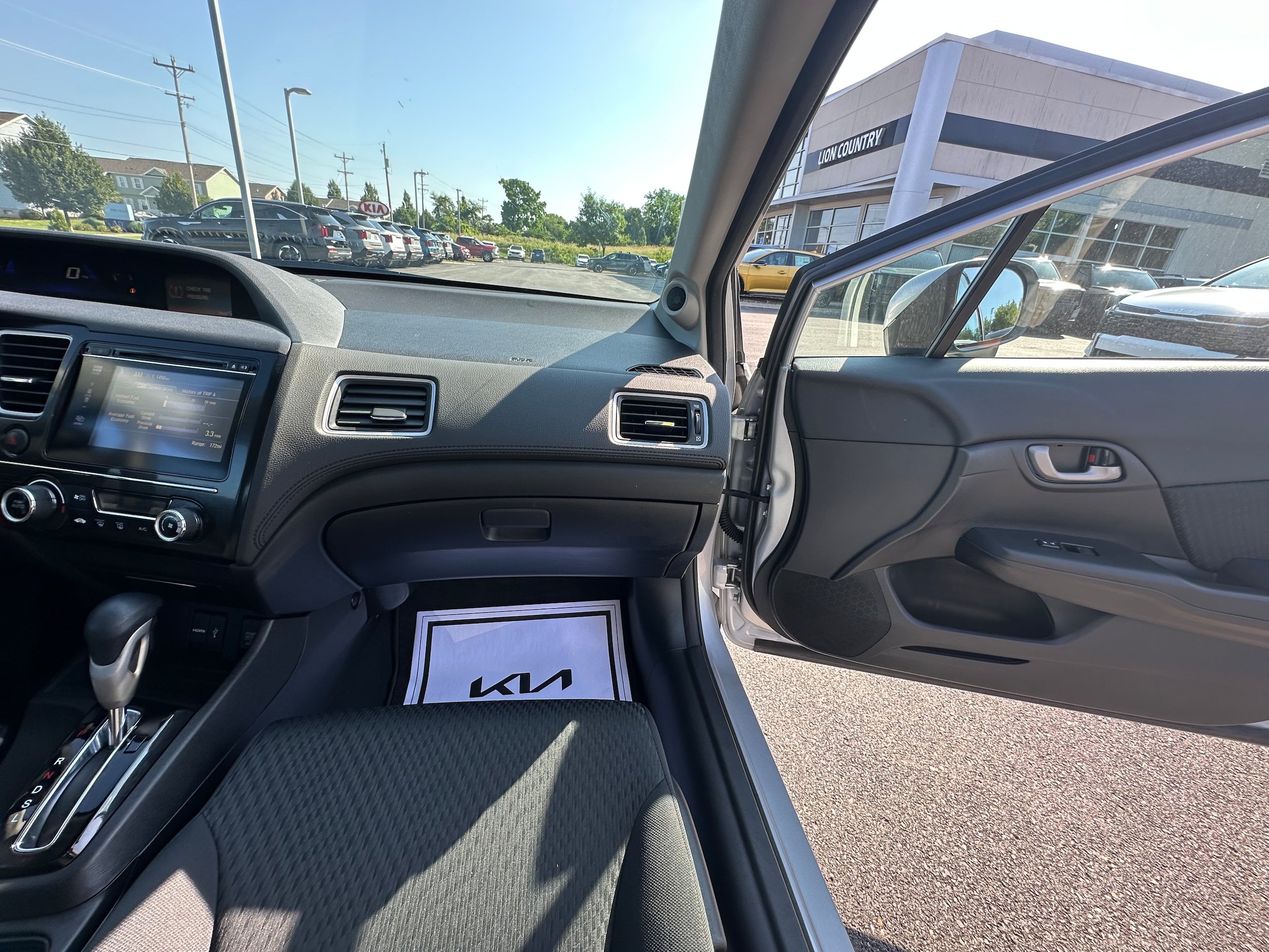 Used 2015 Honda Civic SE image 17