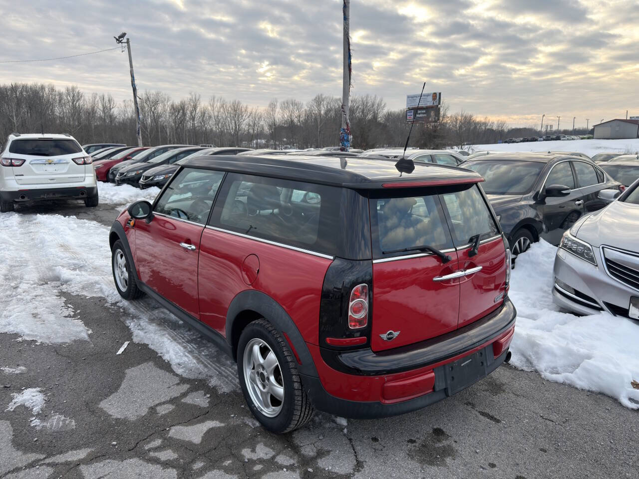 Used 2011 MINI Cooper Clubman FWD image 8