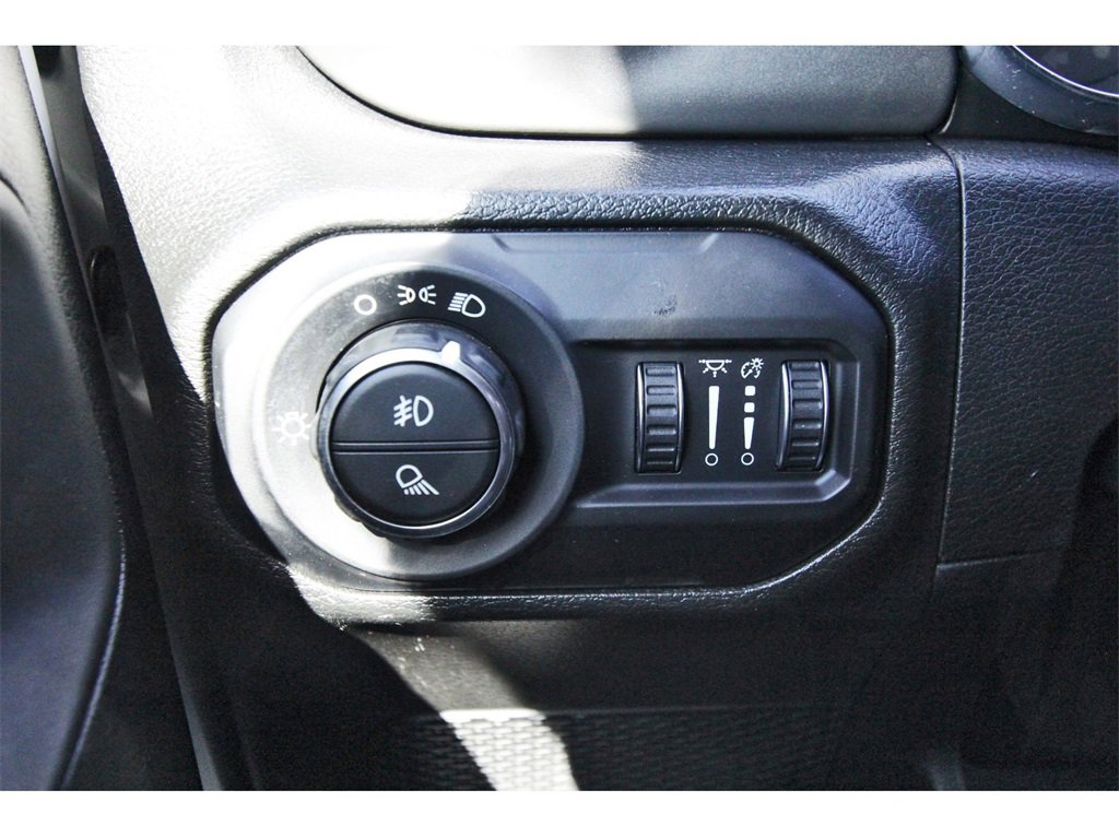 Used 2022 Jeep Gladiator Sport w/ Trailer Tow Package image 17